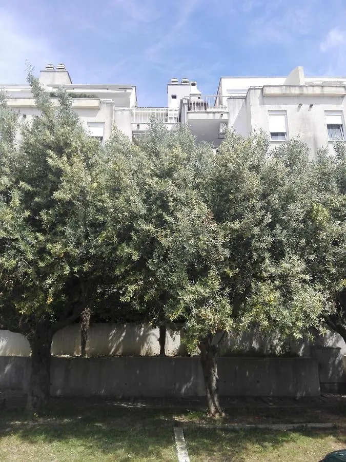 Apartments With Wifi Split - 13120 0*,