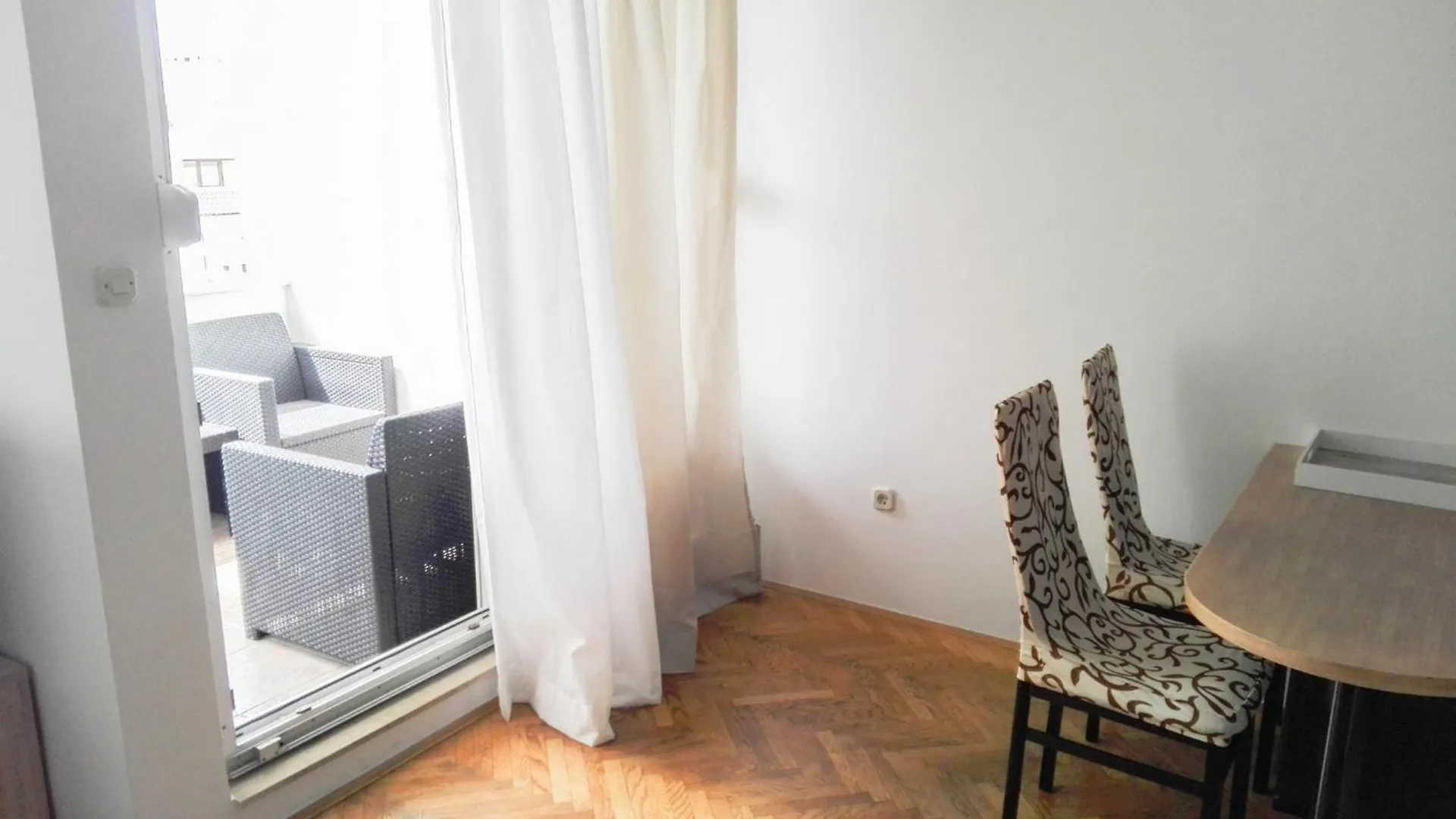 Apartments With Wifi Split - 13120